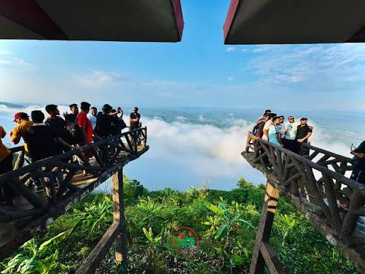Sajek Valley Tour Package - মেঘলা মাশা ভিউ পয়েন্ট