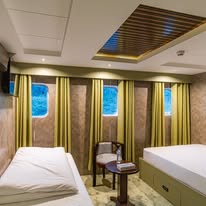 Sea Pearl Cruise River View