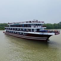 The Explorer 2.0 Premium Cabin